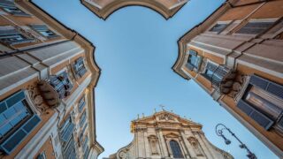 M字植毛とヘアライン形成術の違い｜どちらが自分に合っている？